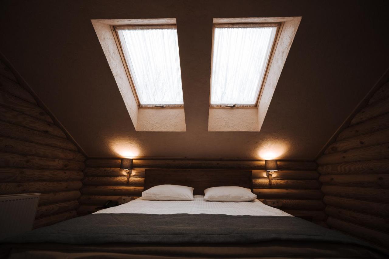 Turiyske Podvir'Ya Hotel Blazhennik Ngoại thất bức ảnh